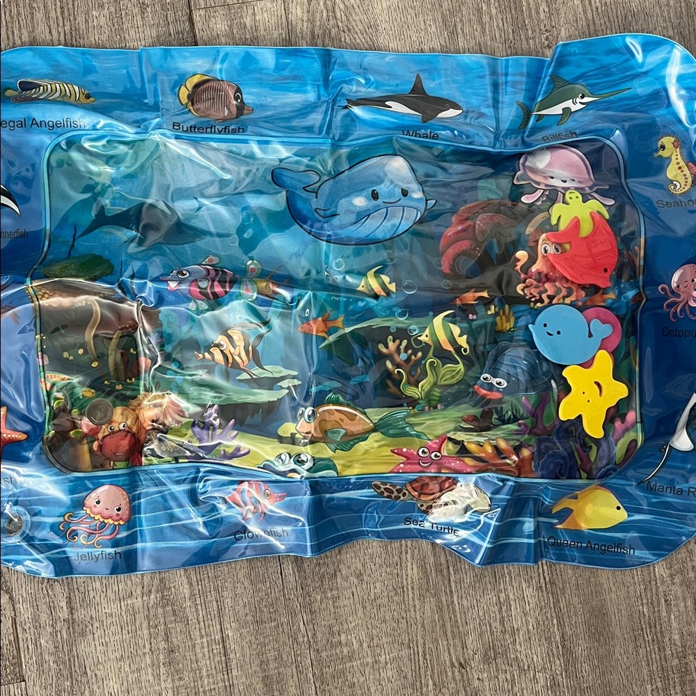 NEW Tummy Time Water Play Mat - Approx 3’ x 2’